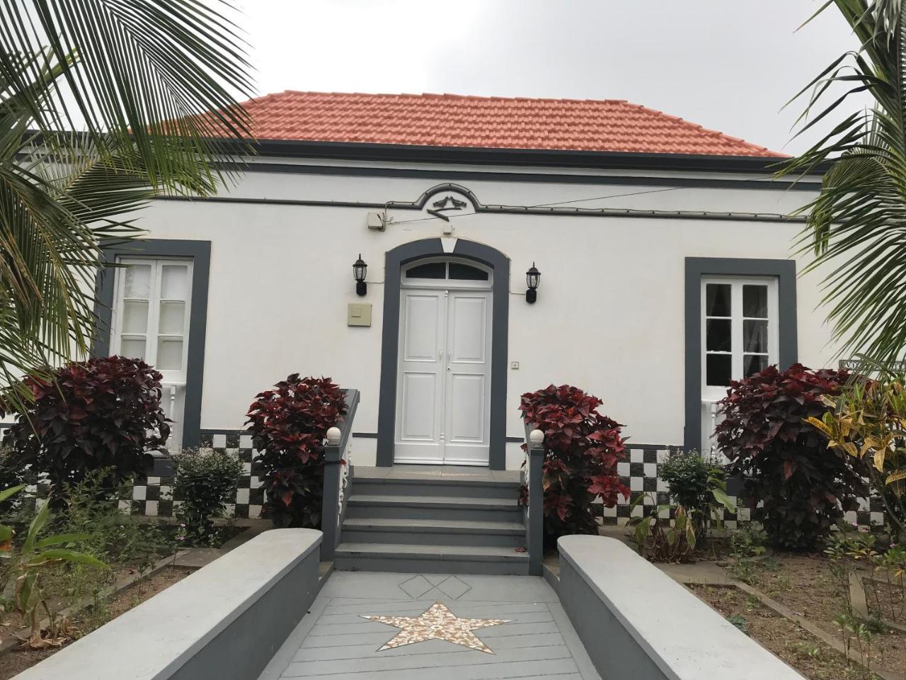 Villa Vicente Vila Nova Sintra Eksteriør bilde
